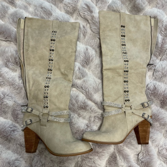 Not Rated high Boots - Picture 3 of 16